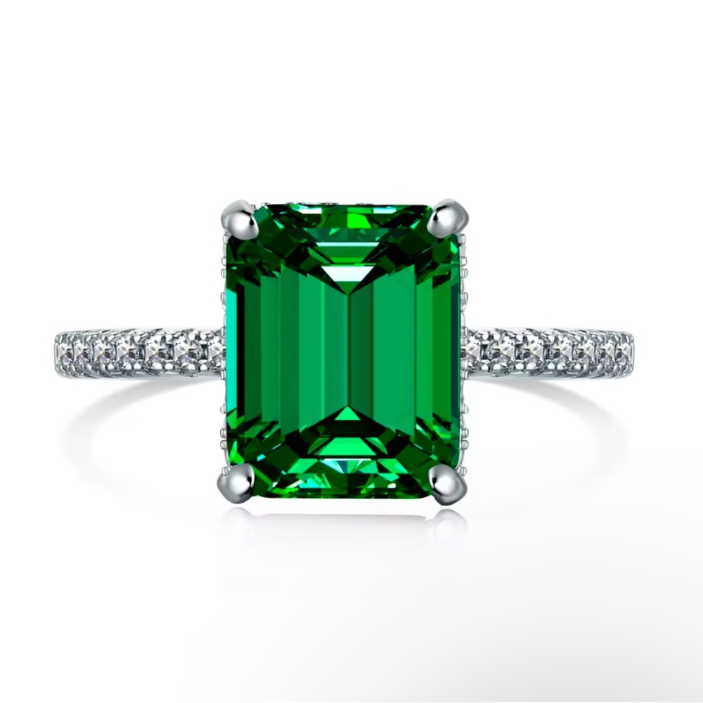 S925 Sterling Silver Radiant Cut Green Vintage Emerald Cubic Zirconia Ring